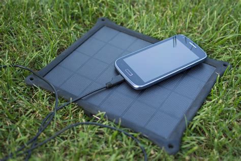 15 Best Portable Solar Chargers And Panels Ecokarma