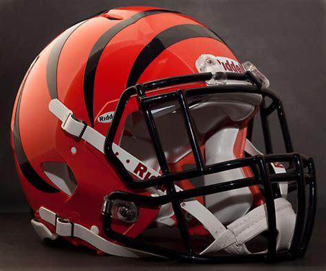 Custom Cincinnati Bengals Nfl Riddell Speed Authentic Football