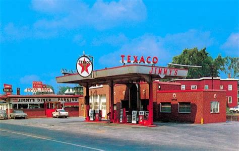 Jimmys Texaco Station Old Gas Stations Vintage Gas Pumps Old Gas Pumps