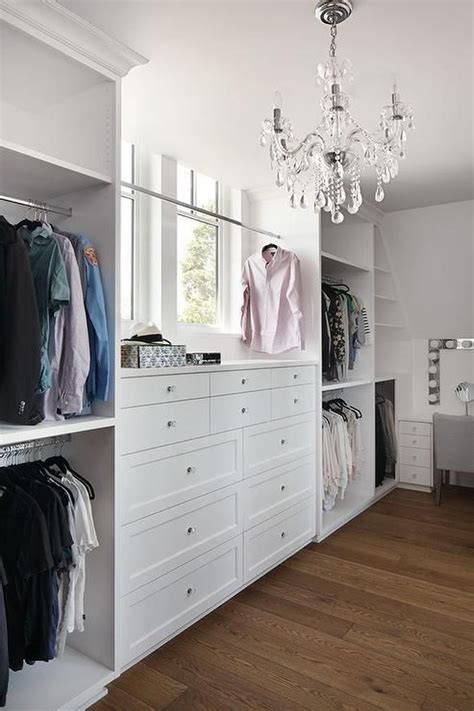 30 Interesting Design Ideas Walk In Closet With Window Its Possible