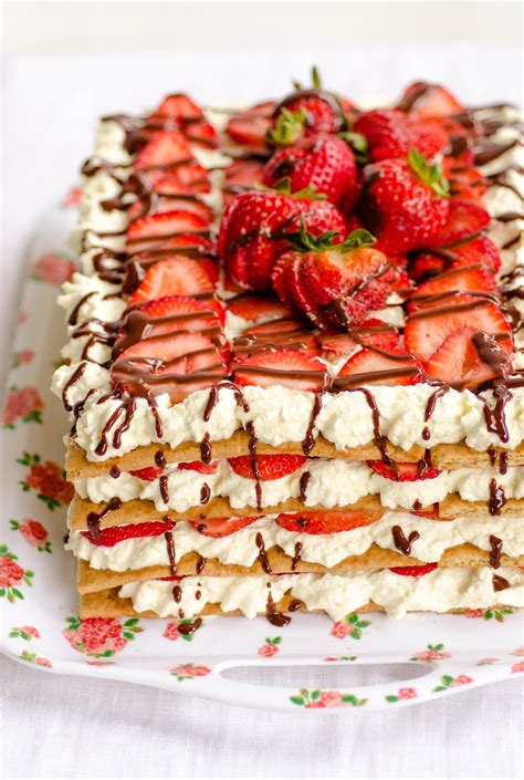 Recipe No Bake Strawberry Icebox Cake Kitchn