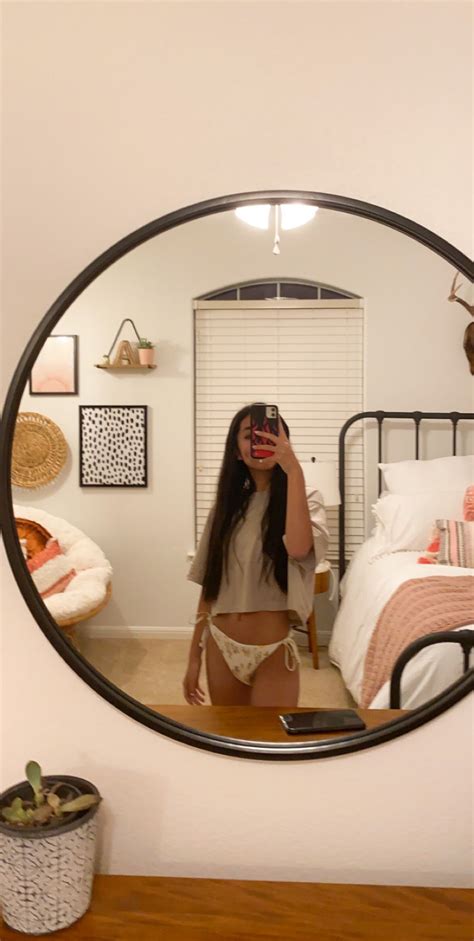 Bedroom Inspo Aesthetic Aesthetic Bedroom Mirror Selfie Mirror