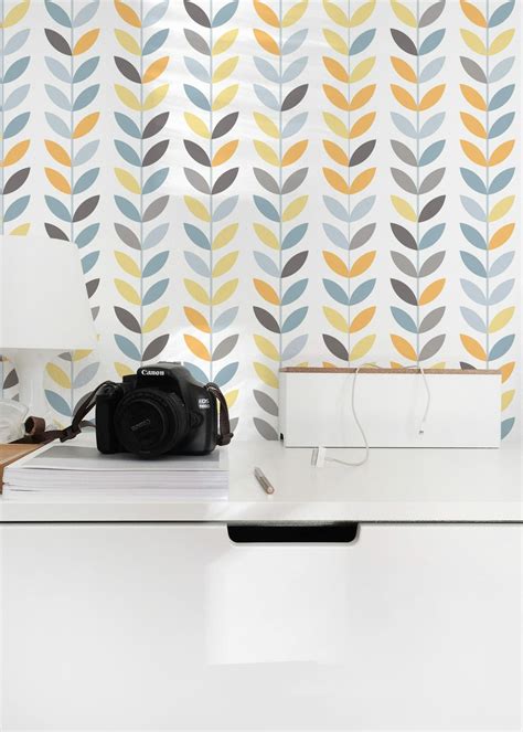 Scandinavian Leaf Wallpaper Peel And Stick Or Non Pasted