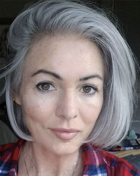 Pin By Sarah Harte On Hairstyles Grey Hair Inspiration Gray Hair