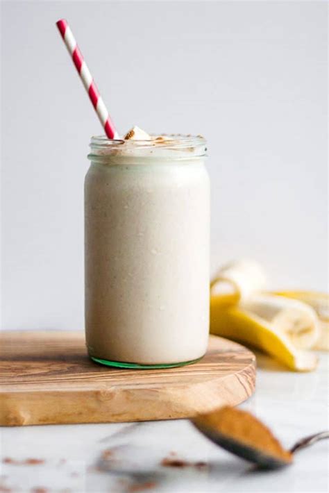 cinnamon roll protein smoothie the almond eater