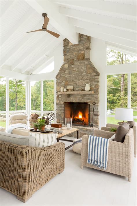 Windows, windows, windows! One of the number one impacts on a room's