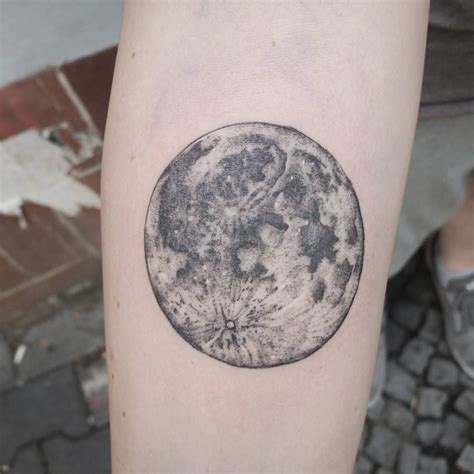 Jaktattoos Full Moon Tattoo Realistic Moon Tattoo Tattoos