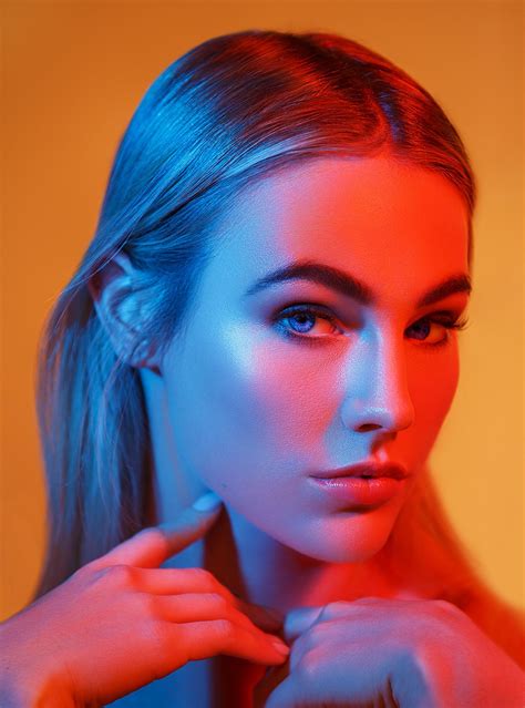 12 New Color Light Portrait Photography Portrait Photography Headshot