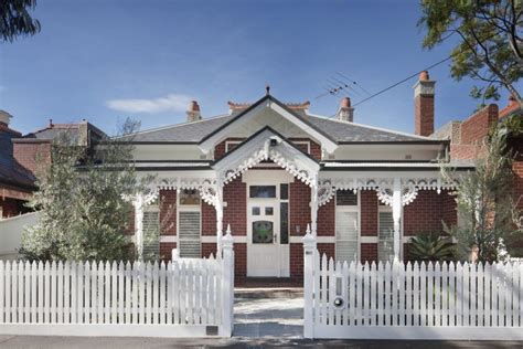 Charming Victorian House That Retains Its Charm Despite The Changes It
