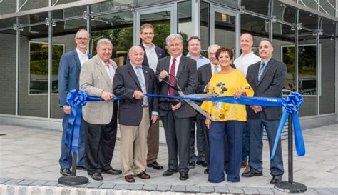 Nai James E Hanson And Commercial Realty Group Celebrate Ribbon