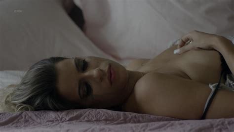Nude Video Celebs Maria Bopp Nude Me Chama De Bruna