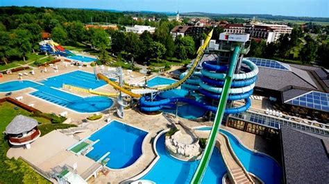 10 Most Scariest Waterslides In The World News Zee News