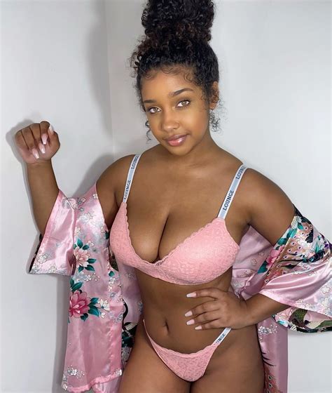 Corie Rayvon On Instagram Pretty In Pink Loungeunderwear Pretty