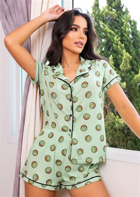 Pijama Americano Feminino Curto Estampa Kiwi Tropicals