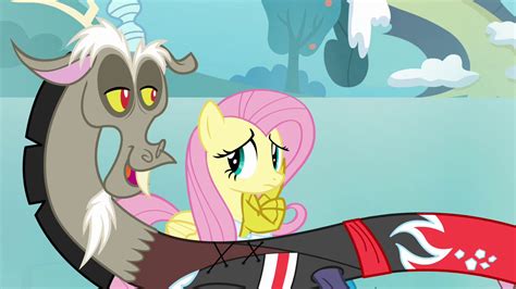 Image Discord And Fluttershy Come Skating With Me S03e10png My
