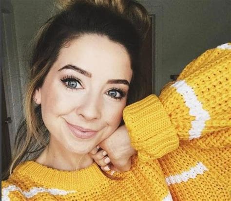 Zoella Michelle Phan And More Meet Beauty Influencers On The Top Of