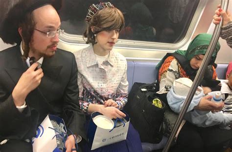 Photo Of Hasidic Jewish Couple Muslim Mother On Nyc Subway Goes Viral