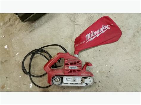 By signing up, you agree to receive emails from milwaukee with news and other information. HEAVY DUTY MILWAUKEE BELT SANDER Outside Nanaimo, Parksville Qualicum Beach