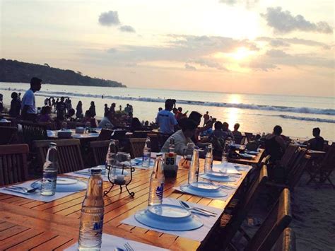 The Bali Bible | Menega Cafe