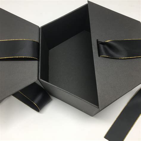 Custom 1000pcs Luxury T Boxes Black Ribbon T Boxes For Perfume