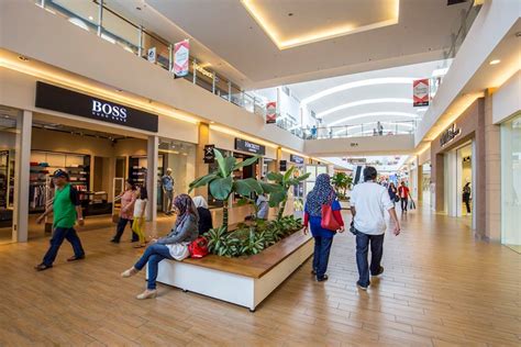 Apa ada di mitsui outlet park klia sepang? Mitsui Outlet Park is Having MASSIVE Sales of Up to 90% ...