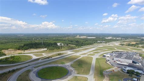 We Put The Pedal To The Metal At Bmws South Carolina Race Track Maxim