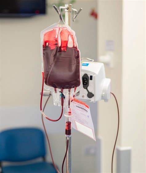 أكيد قيد تبرعت بالدم تعرف بإيش يمر به كيس الدم بعد أن يتم التبرع به؟ و ايش هي التحاليل التي