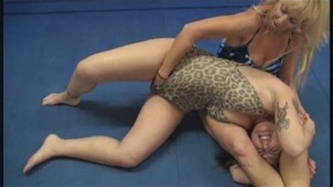 Barefoot Sex Wrestling Jenn Vs Julie Sexy Fighting Women Clips Sale