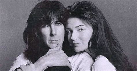 ric ocasek lead singer of the cars reportedly cut model wife paulina prizkova out of his will