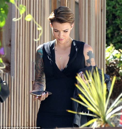 Ruby Rose Flaunts Cleavage And Tattooed Arms On Way To The Conan Show Daily Mail Online