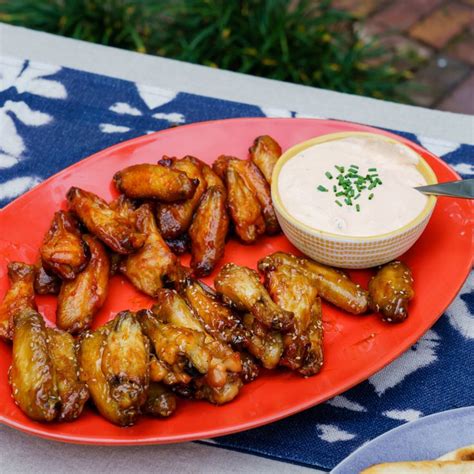 See more ideas about trisha yearwood recipes, recipes, food network recipes. Sticky Sesame and BBQ Bourbon Wings with Sriracha Ranch | Recipe in 2020 | Food network recipes ...