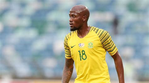 Kaizer Chiefs Confirm Sifiso Hlanti Arrival For Training Kickoff