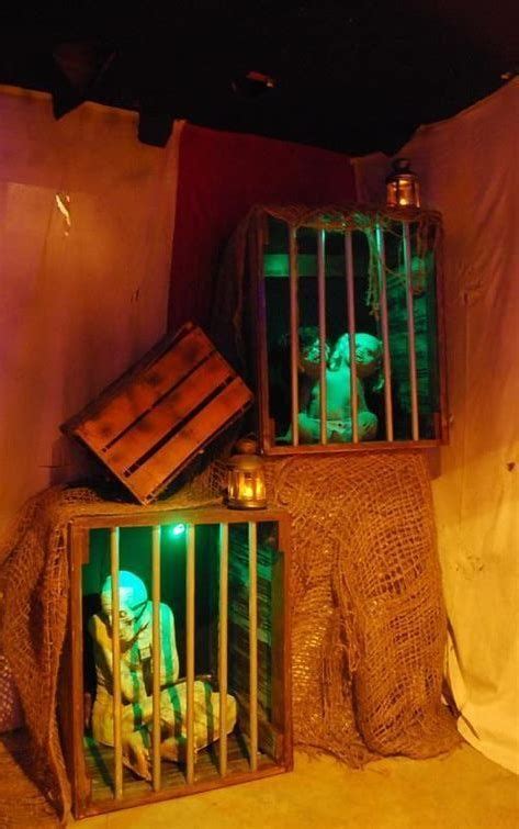 Image Result For Free Haunted House Prop Ideas Halloween Circus