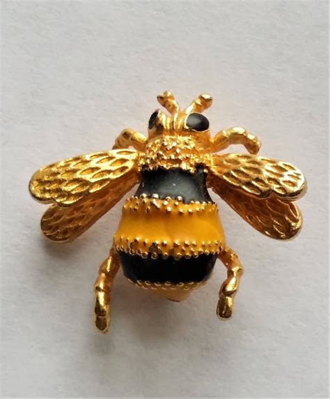 Vintage Bee Pin Yellow And Black Enameled Brooch Bumblebee Insect