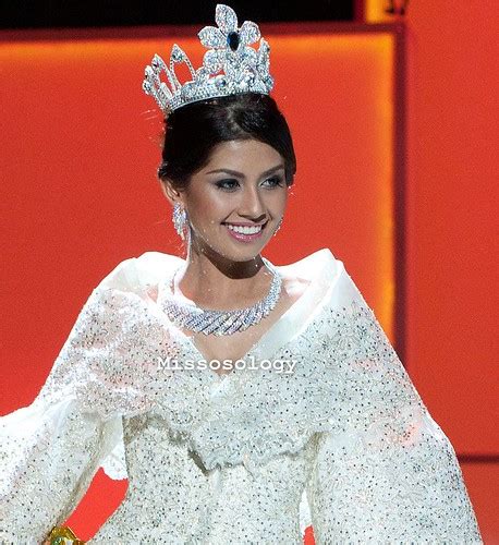 National Costume Of Miss Philippines Universe 2011 Shamcey Supsup — Project Vanity
