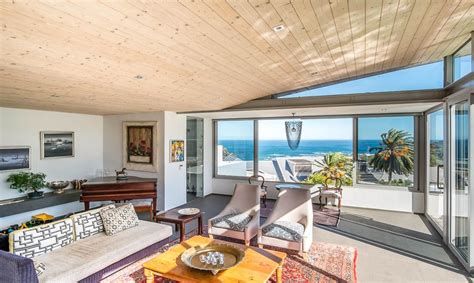 5 Bedroom House in Camps Bay For Sale R33,000,000 #2073832