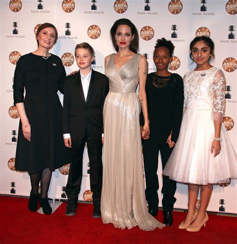 Angelina Jolie And Kids At 2018 Annie Awards Photos Popsugar
