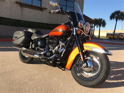 New Harley Davidson Flhcs Softail Heritage Classic