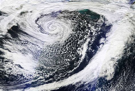 2020 Will End With A Spectacular Day After Tomorrow Extratropical