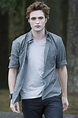 Robert Pattinson in The Twilight Saga: New Moon - Picture 22 of 94 ...