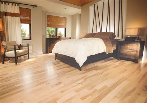 Yellow Birch Exclusive Smooth Natural Mirage Floors Living Room