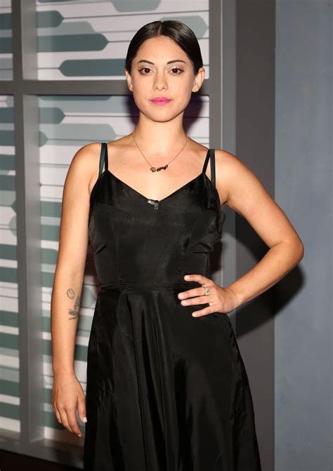Things You Didnt Know About The Breakout Awesomeness That Is Rosa Salazar Female Celebrity