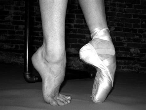 the ballet blog ballet blog dancers feet ballet feet