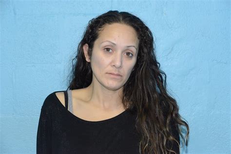 Woman Steals 24000 In Victorias Secret Lingerie Bras From Garden State Plaza Police