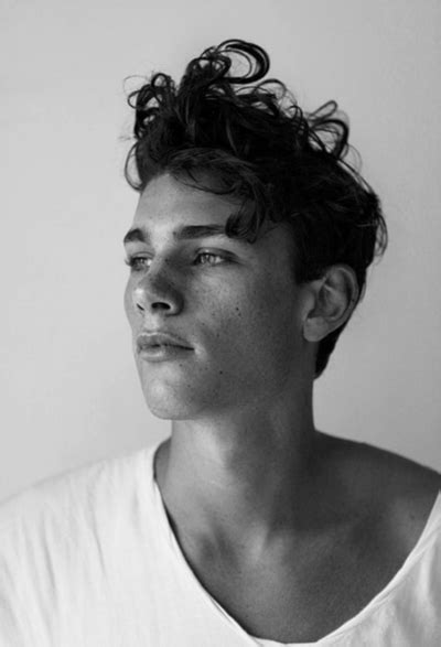 These 20 beautiful androgynous haircuts will inspire you. androgynous, men, hair | Androgynous | Pinterest | Androgynous men, Man hair and Androgynous