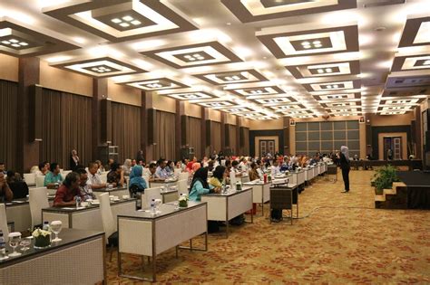 Tidak tepat karena yoga tidak konsisten dengan pilihannya semula b. Contoh Soal Uji Kompetensi Jabatan Struktural Eselon Ii - Contoh Soal Terbaru