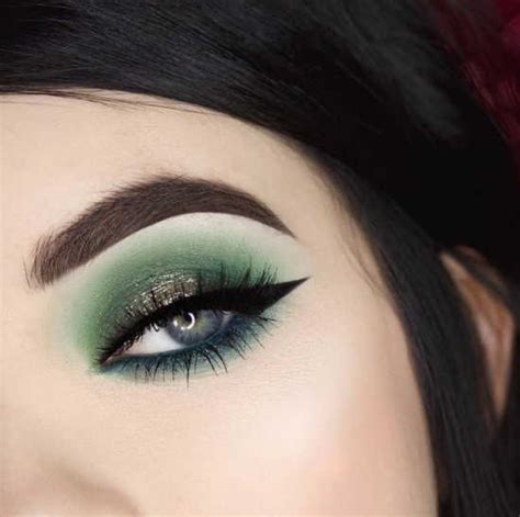 Best Eyeshadow Color For Green Eyes World On My Shoulders