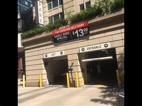 The Fordham Self Park Parking In Chicago Parkme