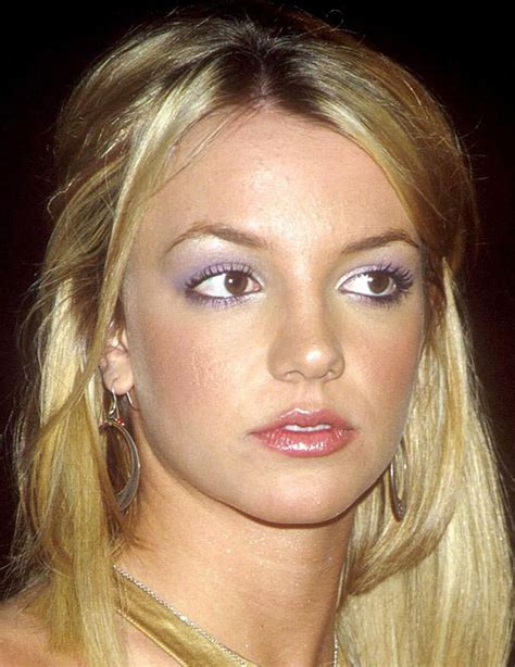 The 20 Most Iconic Makeup Looks Of The 90s Ipsy 90s Makeup Look