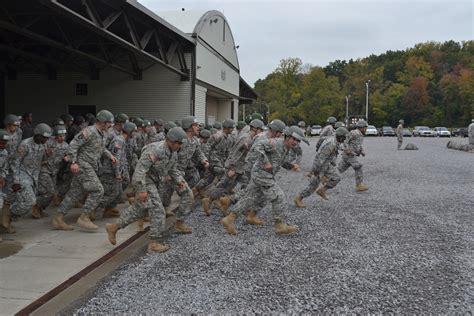 Air Assault School Helps Shape Armys Future Article The United